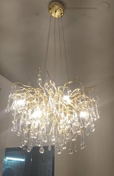 Lustre decorativo instalado